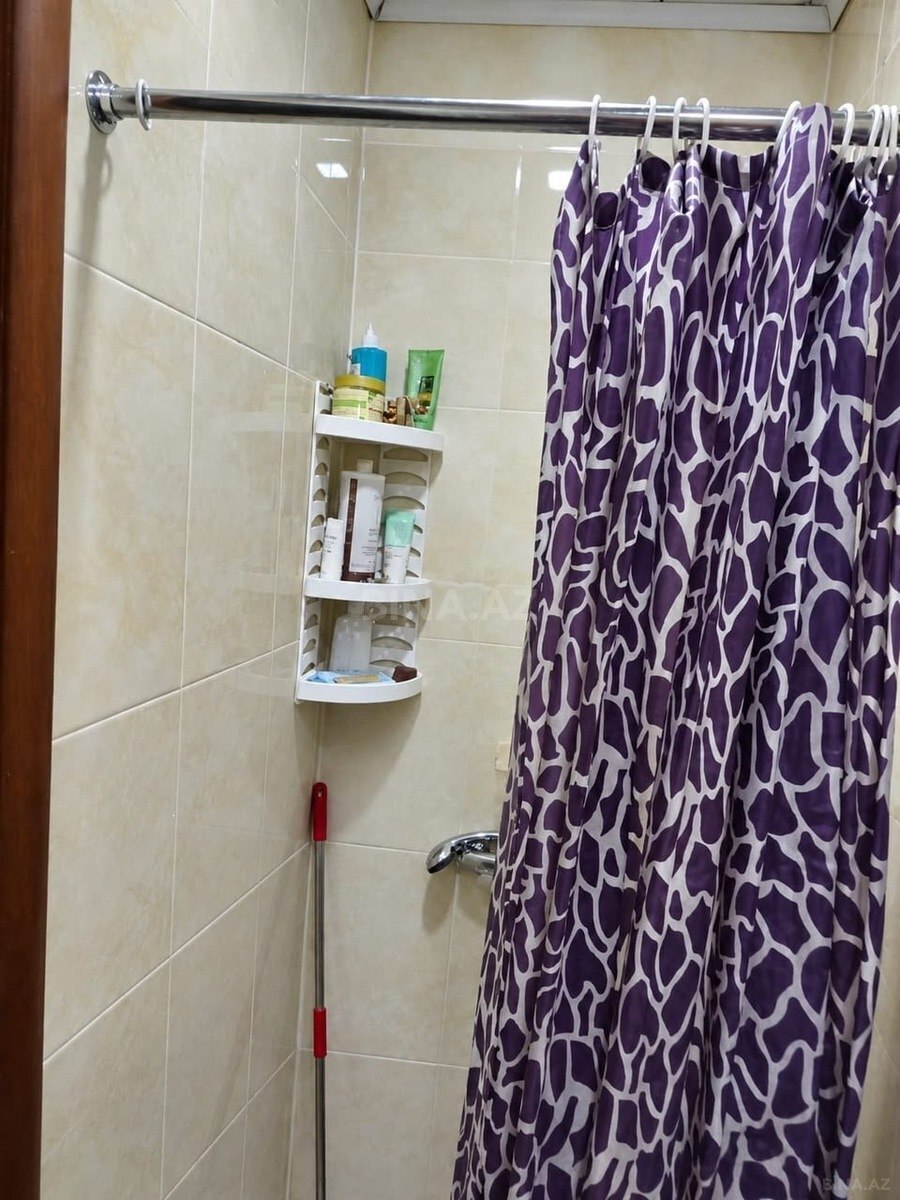 2 otaqlı Köhnə tikili, Əhmədli m., Bakı