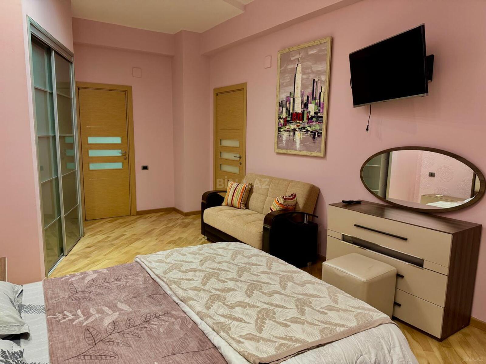 3 otaqlı Yeni tikili, 28 May m., Bakı