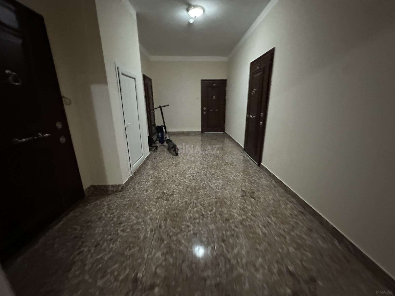 2 otaqlı Yeni tikili, Azadlıq Prospekti m., Bakı