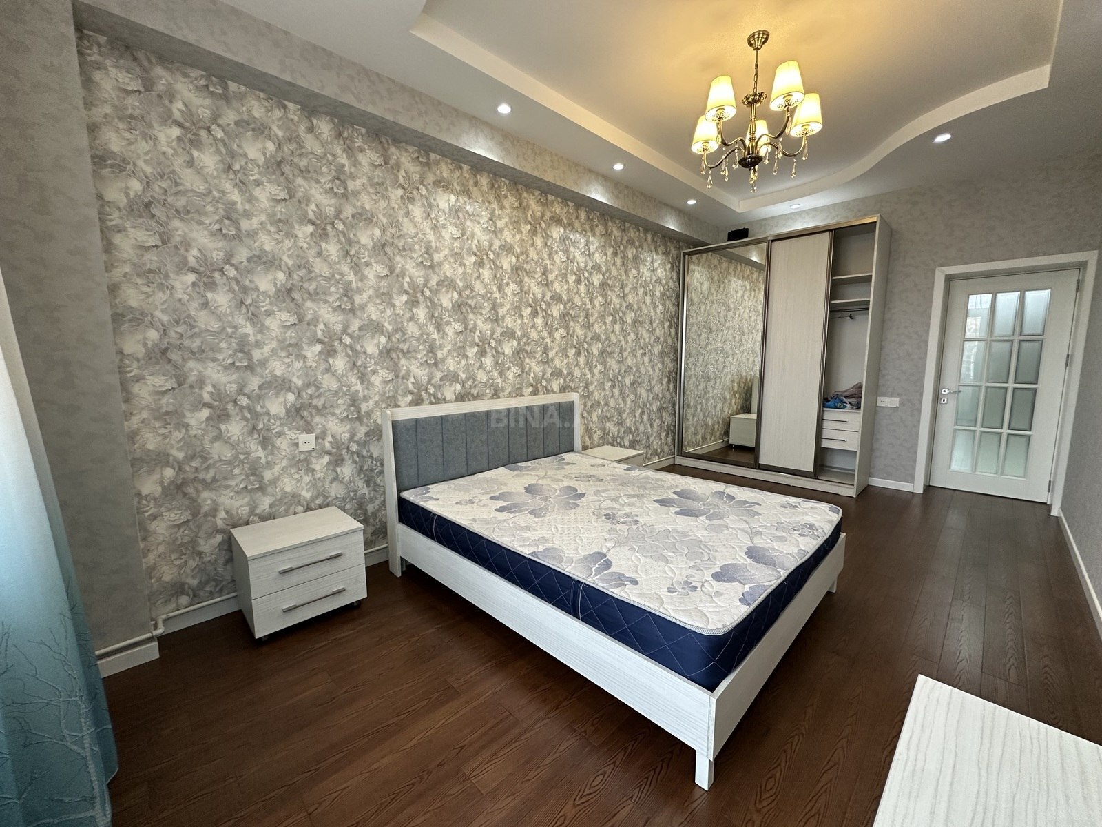 2 otaqlı Yeni tikili, Azadlıq Prospekti m., Bakı