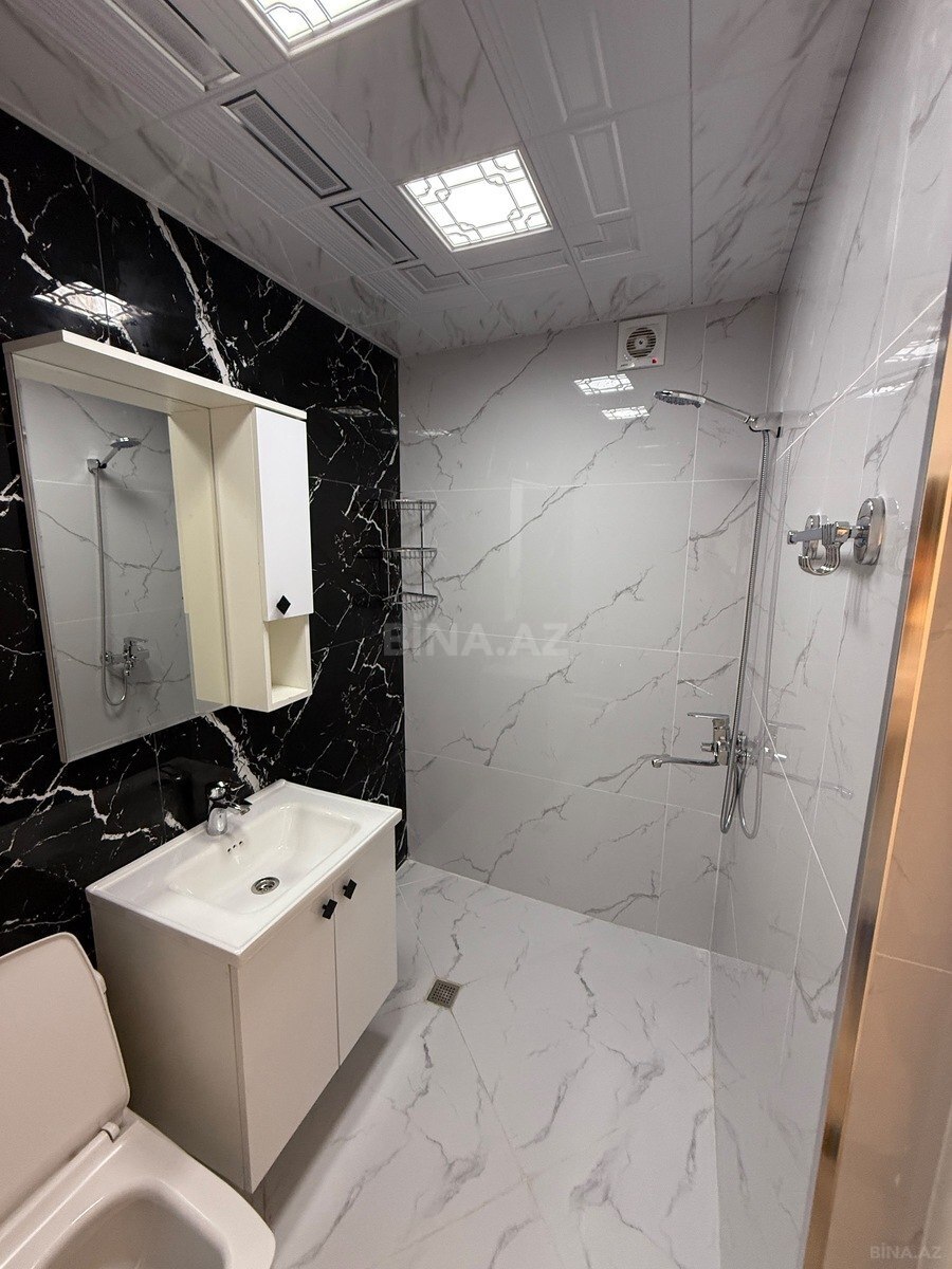 3 otaqlı Köhnə tikili, Neftçilər m., Bakı