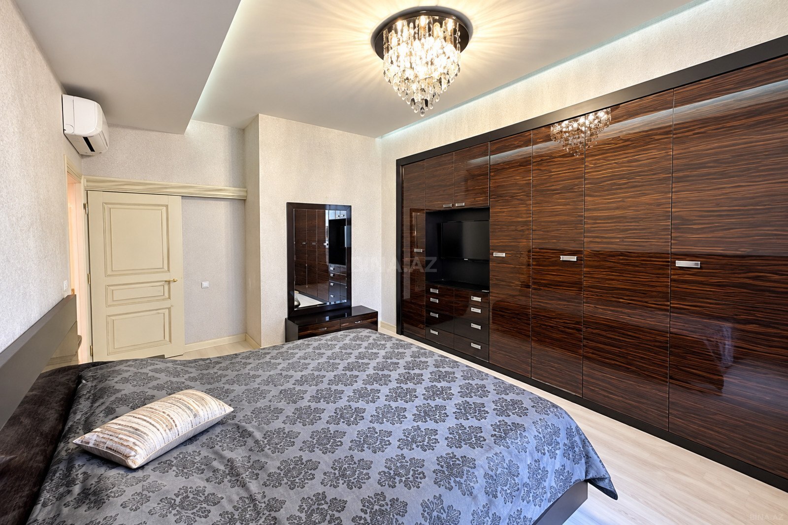 3 otaqlı Yeni tikili, Ağ şəhər q., Bakı