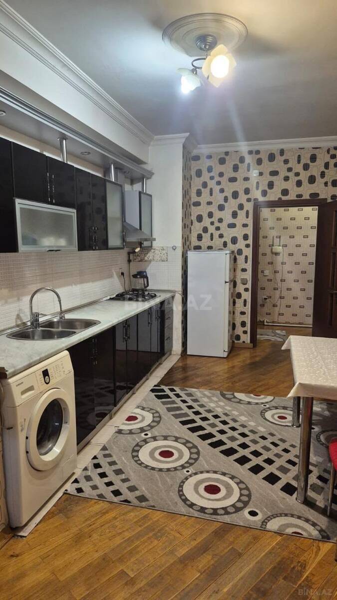2 otaqlı Yeni tikili, Şah İsmayıl Xətai m., Bakı