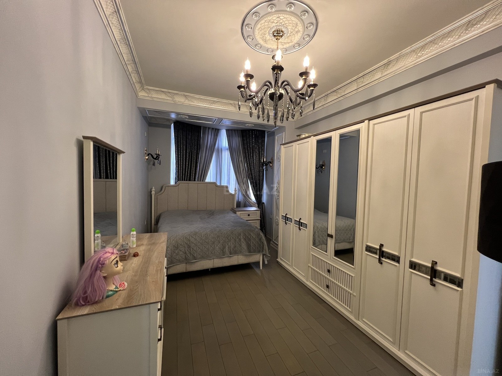 4 otaqlı Yeni tikili, İnşaatçılar m., Bakı