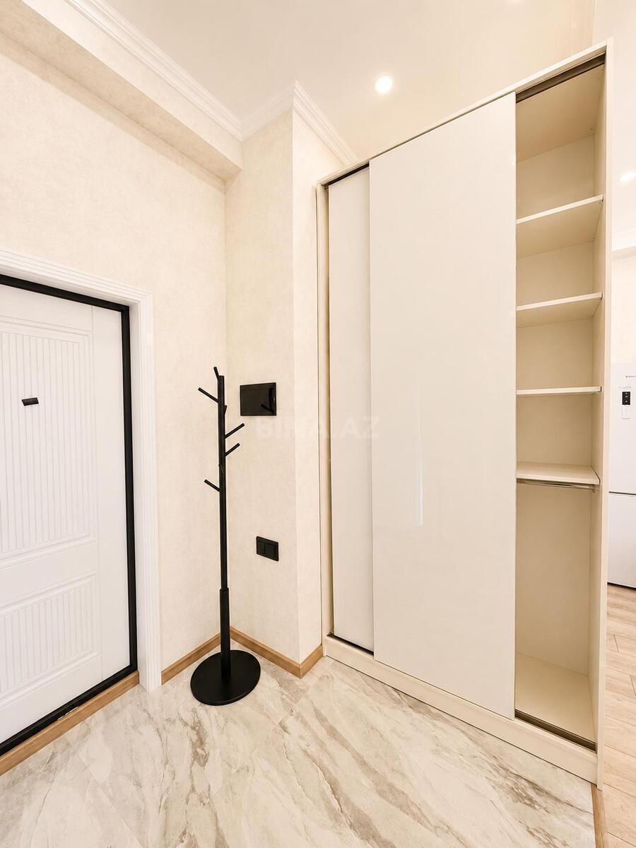 2 otaqlı Yeni tikili, 8 Noyabr m., Bakı