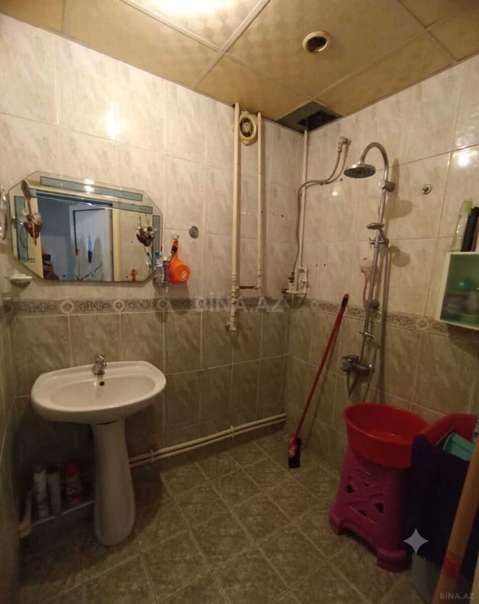 2 otaqlı Köhnə tikili, Xalqlar Dostluğu m., Bakı