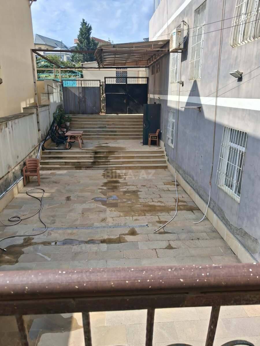 4 otaqlı Həyət evi/Bağ evi, Badamdar q., Bakı