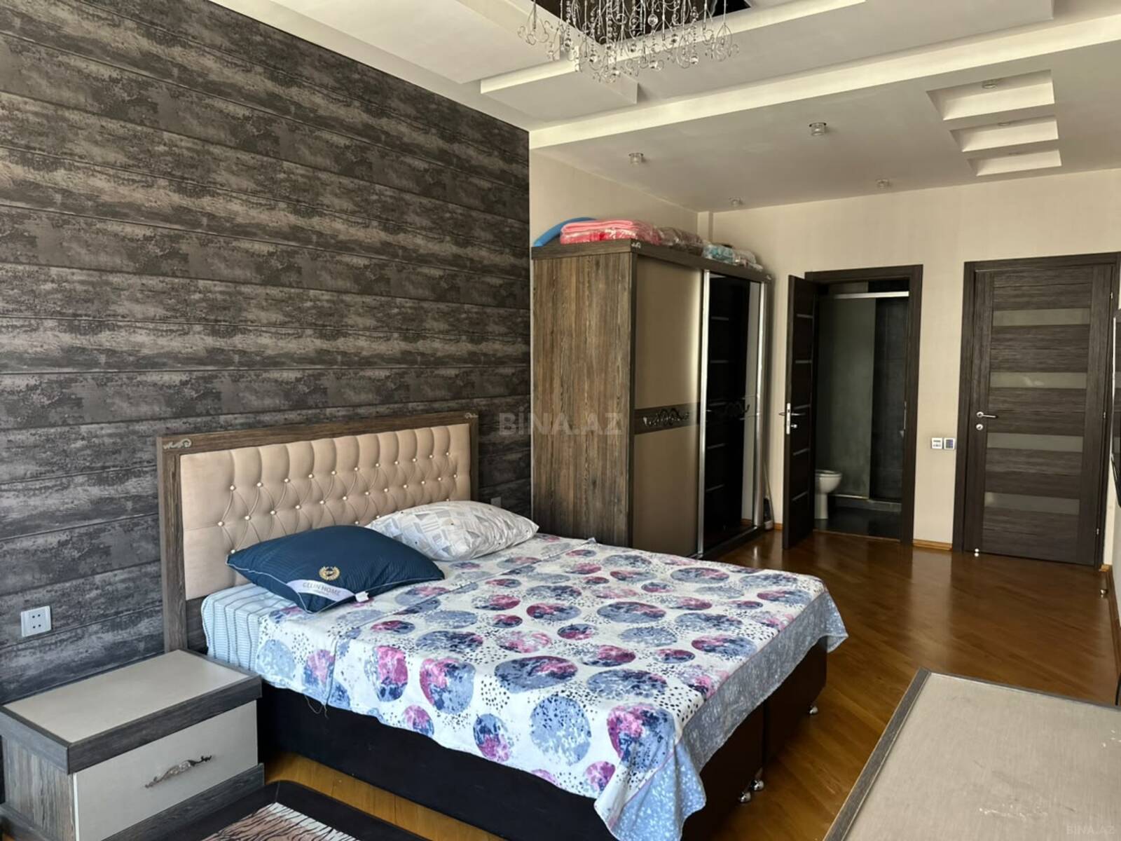 3 otaqlı Yeni tikili, Şah İsmayıl Xətai m., Bakı