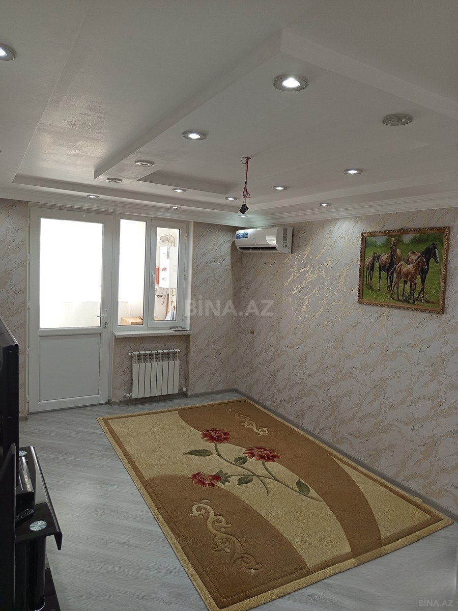 3 otaqlı Köhnə tikili, Sumqayıt