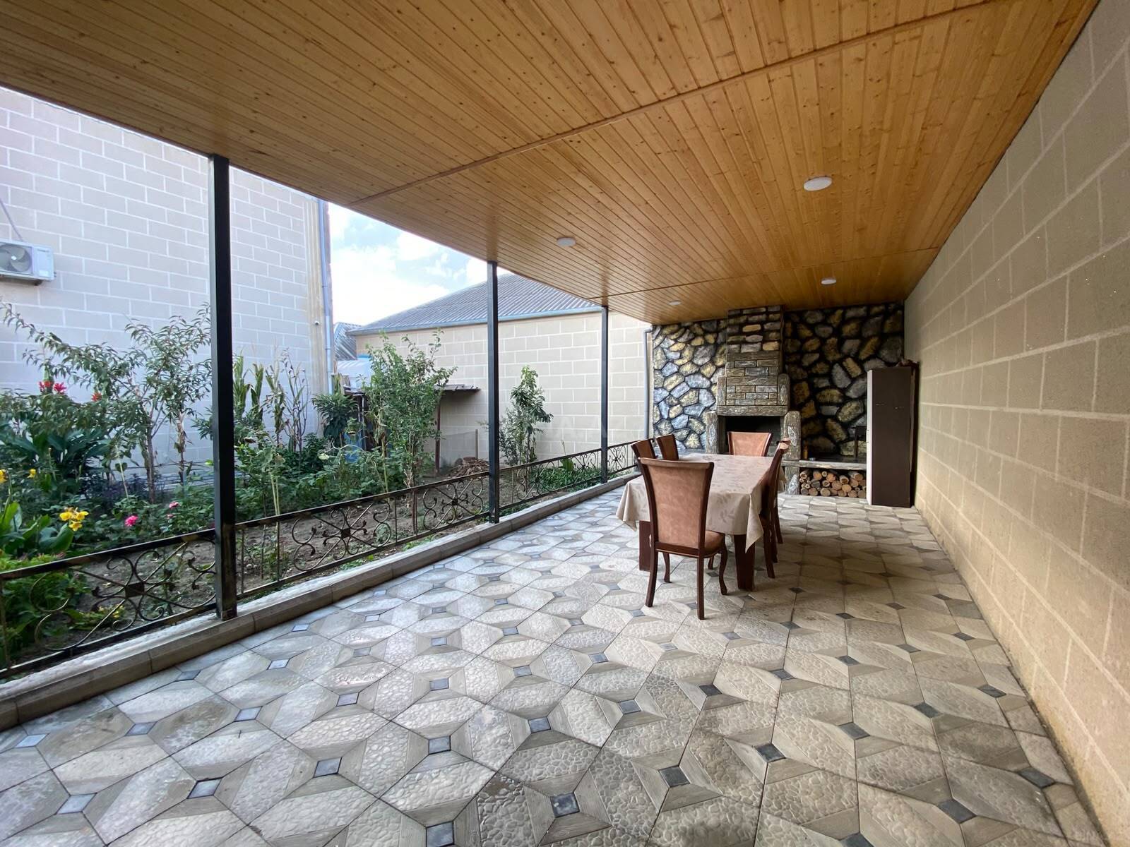 7 otaqlı Həyət evi/Bağ evi, Binəqədi q., Bakı