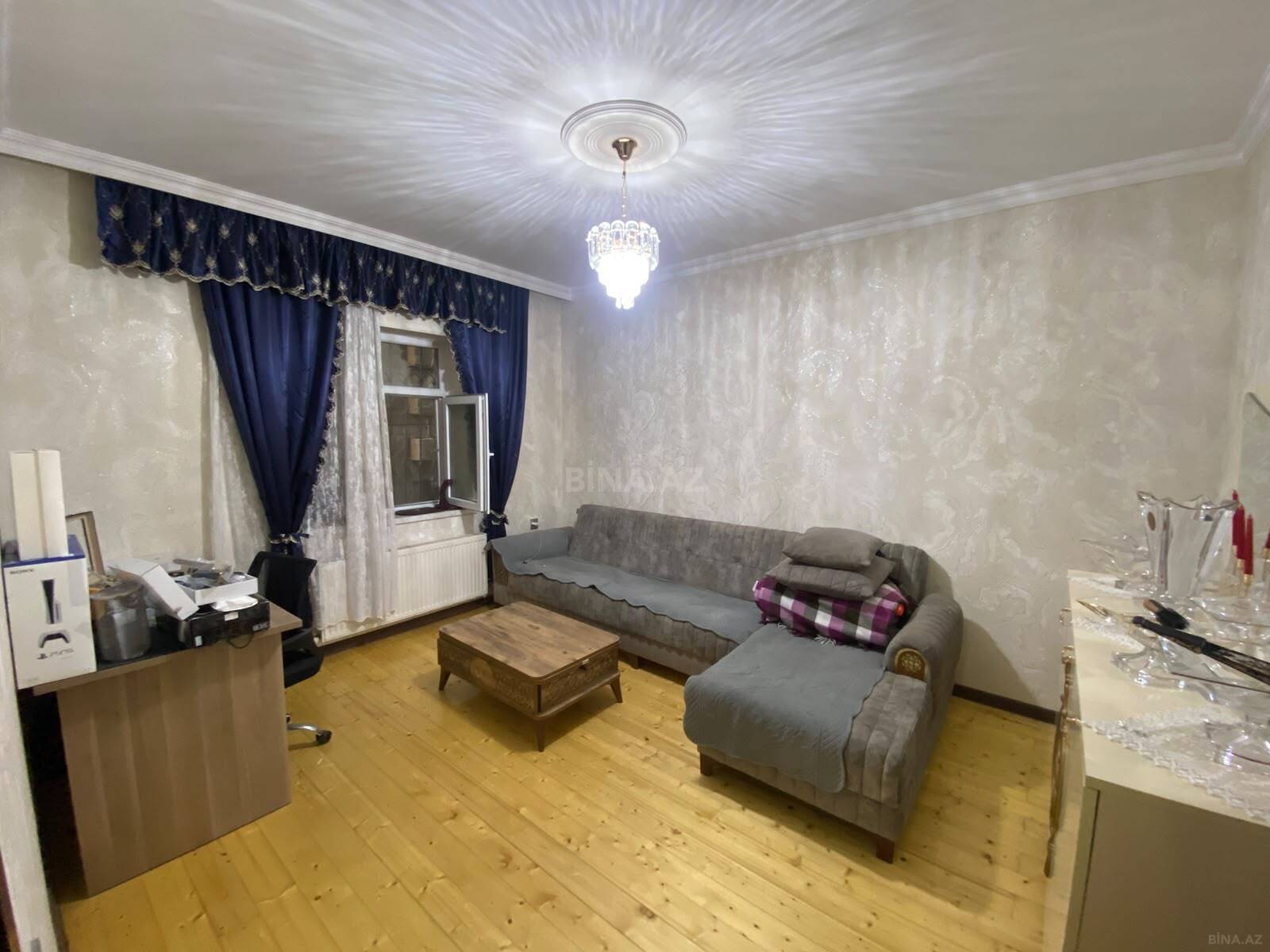 7 otaqlı Həyət evi/Bağ evi, Binəqədi q., Bakı