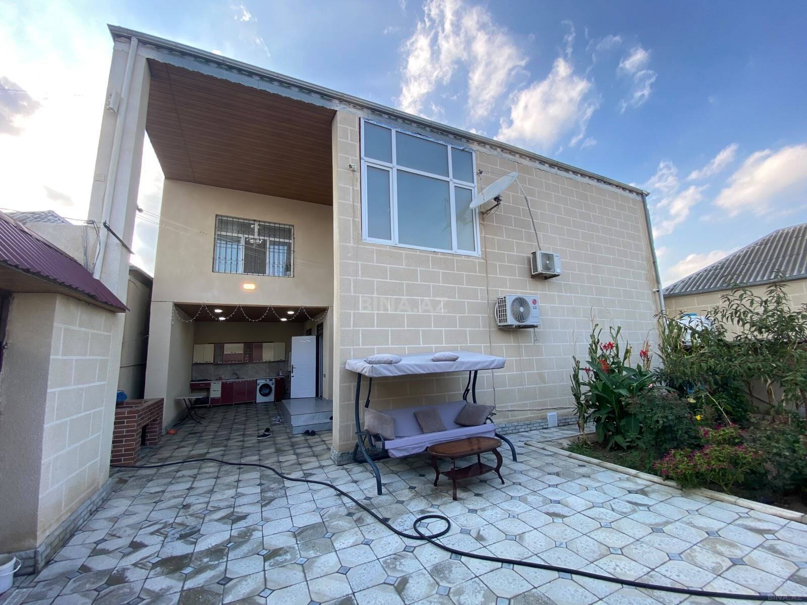 7 otaqlı Həyət evi/Bağ evi, Binəqədi q., Bakı