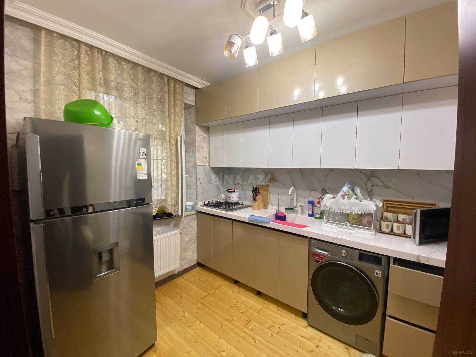 7 otaqlı Həyət evi/Bağ evi, Binəqədi q., Bakı