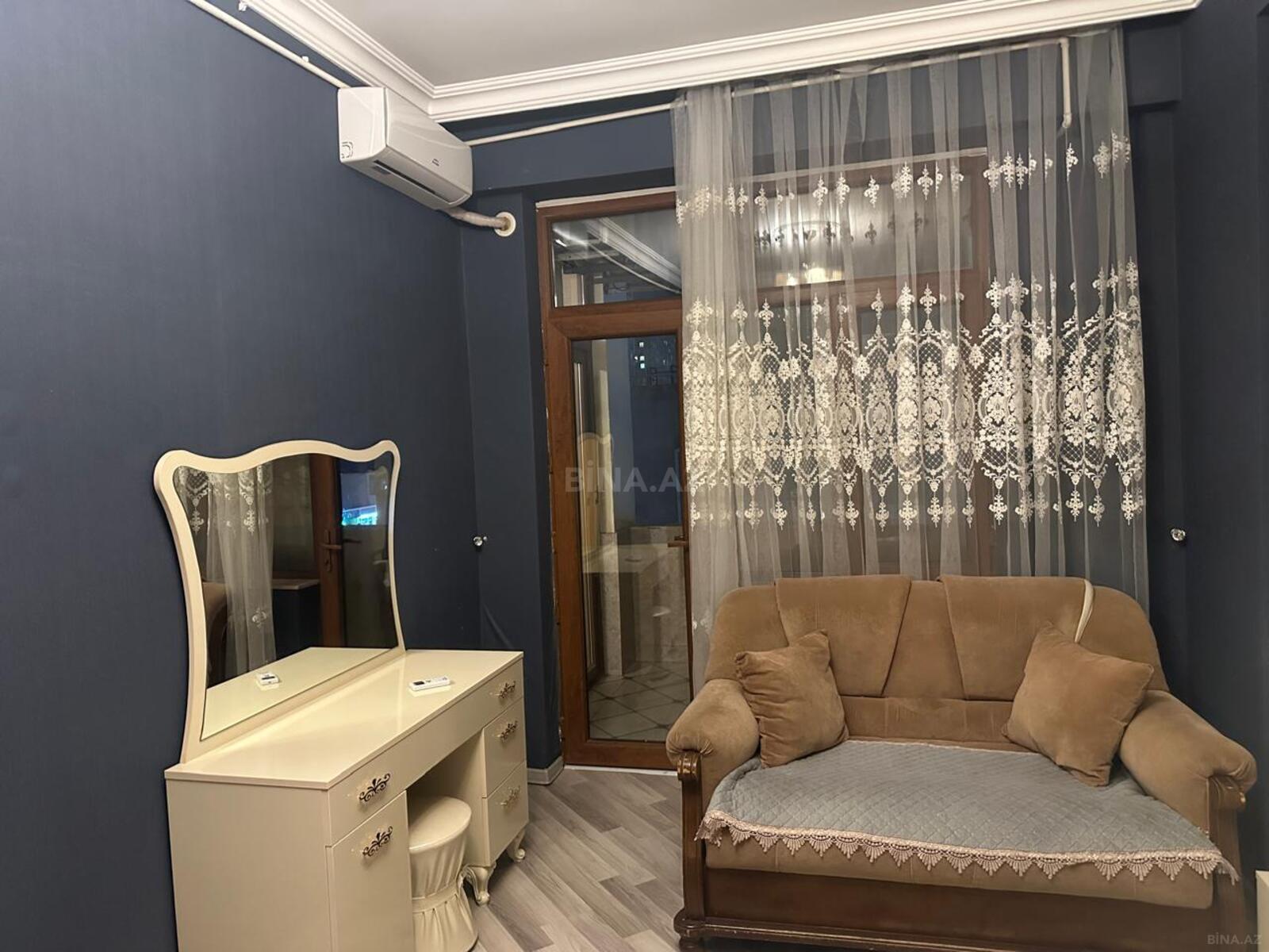 2 otaqlı Yeni tikili, İnşaatçılar m., Bakı