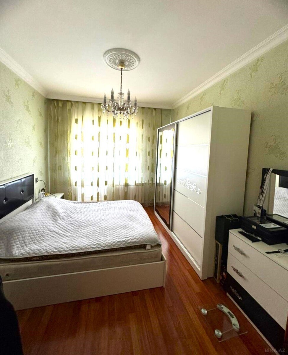 2 otaqlı Köhnə tikili, Qaraçuxur q., Bakı