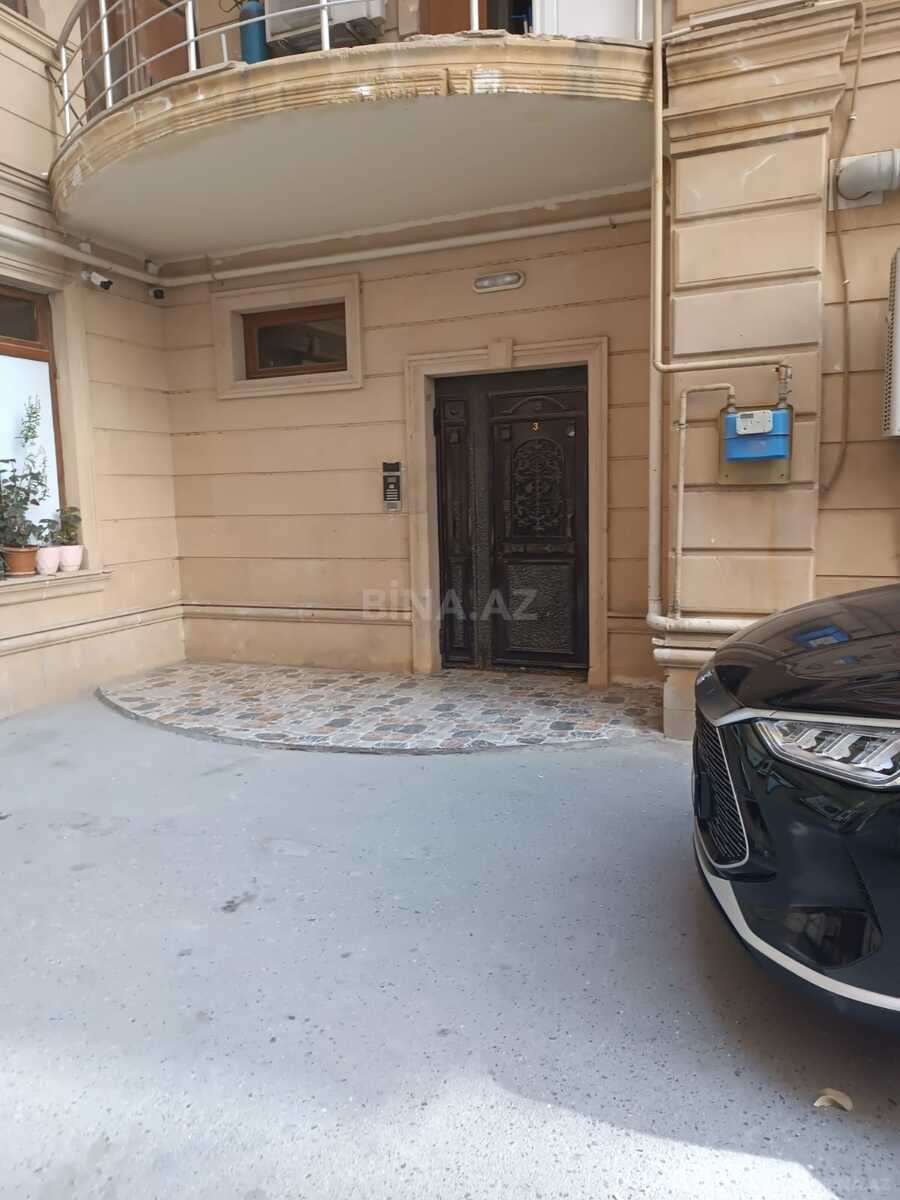 3 otaqlı Yeni tikili, 28 May m., Bakı