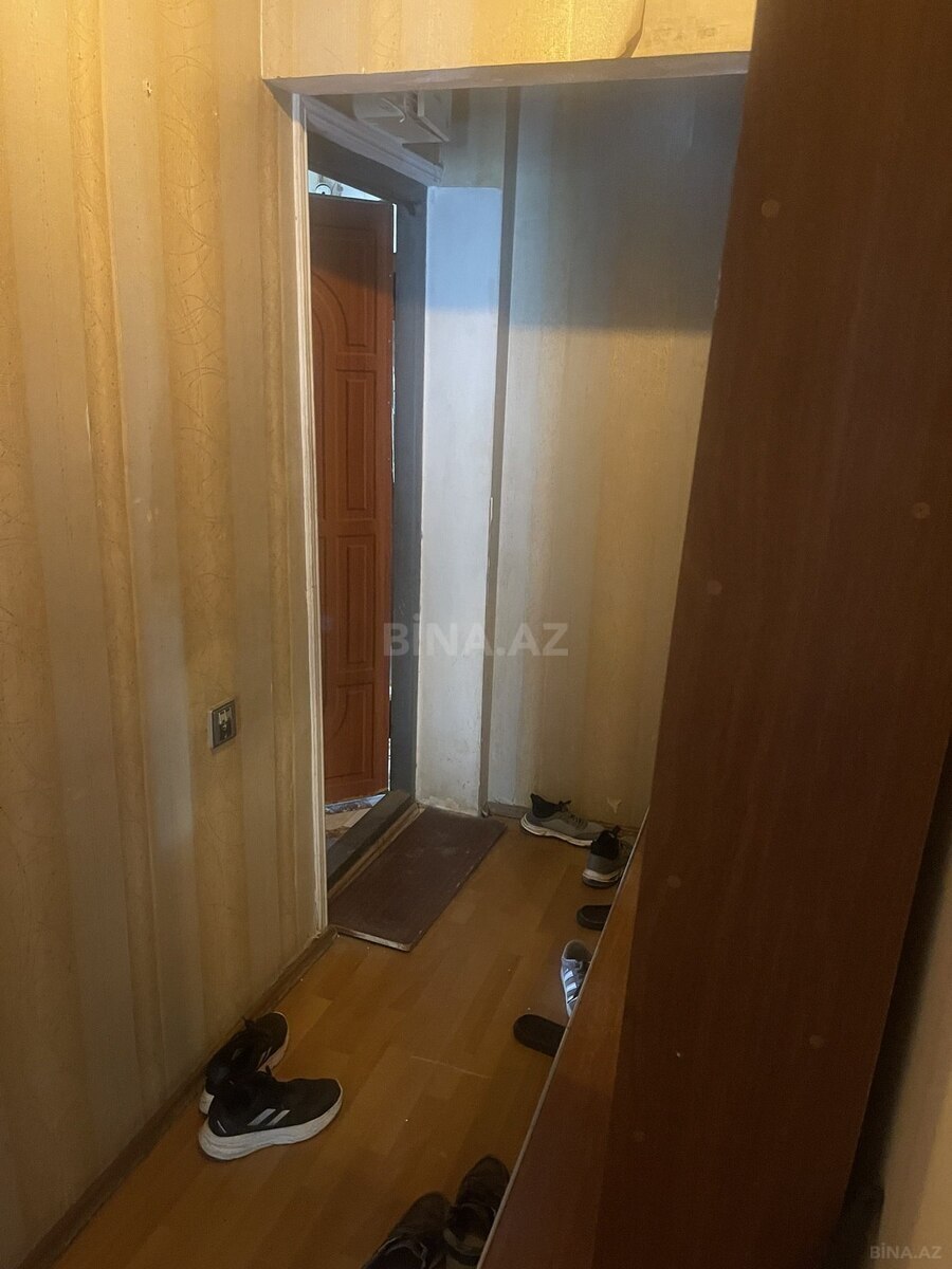 3 otaqlı Köhnə tikili, Neftçilər m., Bakı