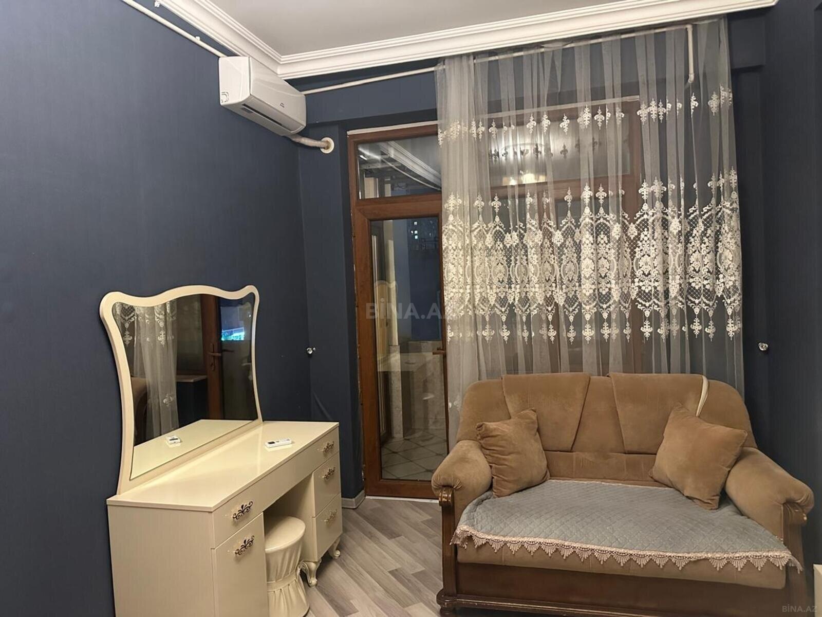 2 otaqlı Yeni tikili, İnşaatçılar m., Bakı