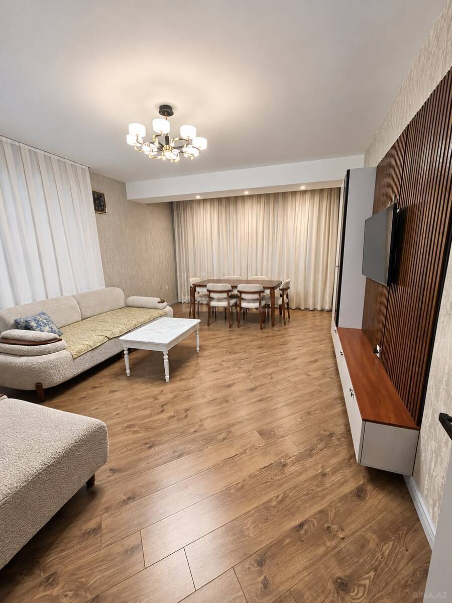 3 otaqlı Yeni tikili, 28 May m., Bakı