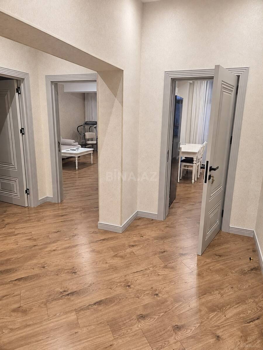 3 otaqlı Yeni tikili, 28 May m., Bakı
