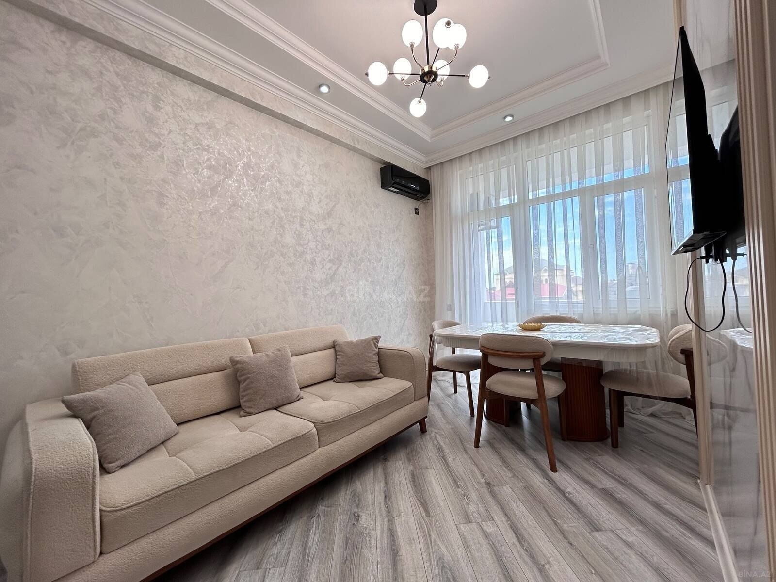 2 otaqlı Yeni tikili, Xırdalan
