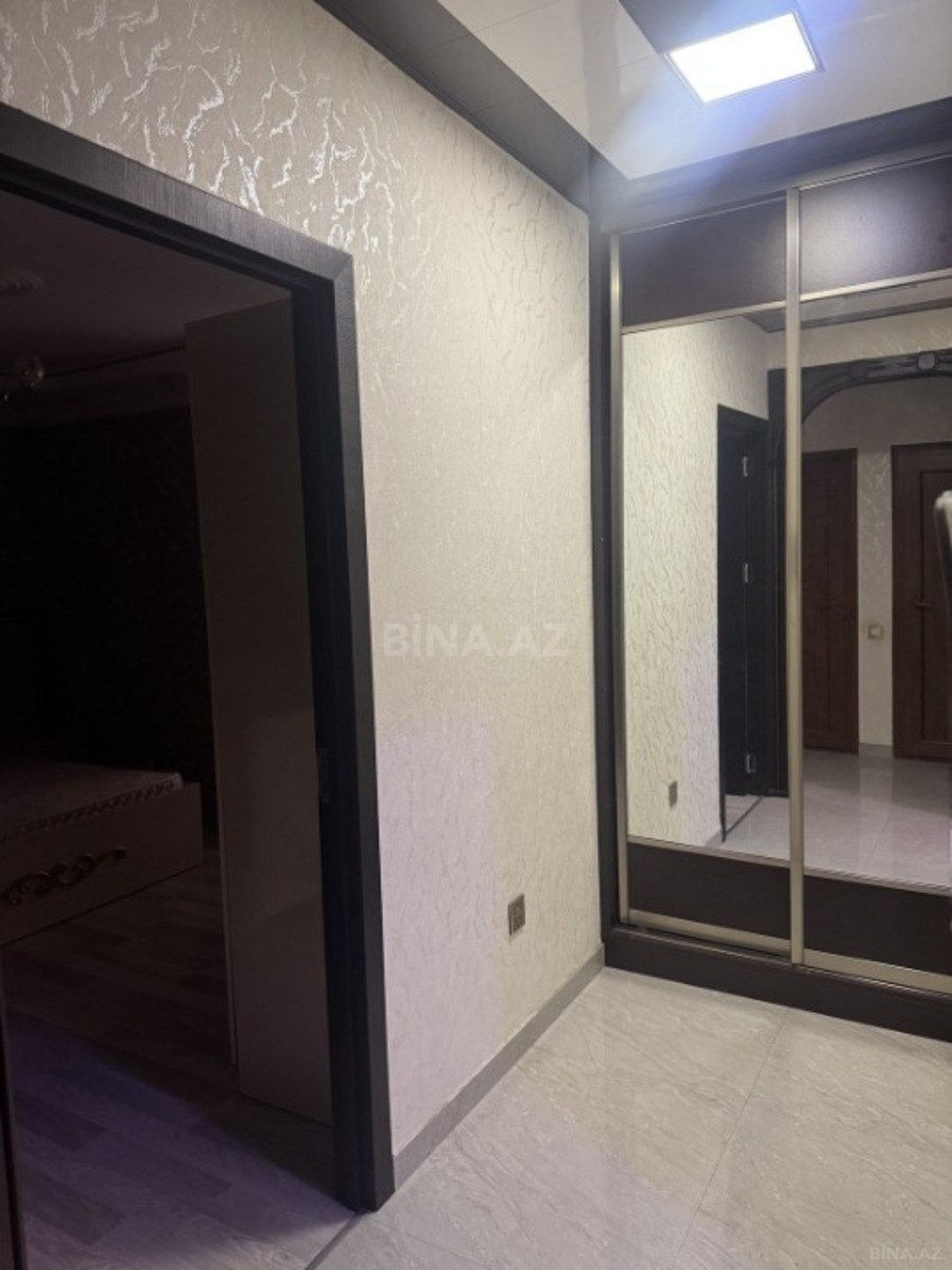 2 otaqlı Köhnə tikili, Memar Əcəmi m., Bakı