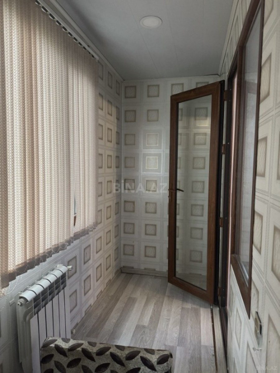 2 otaqlı Köhnə tikili, Memar Əcəmi m., Bakı