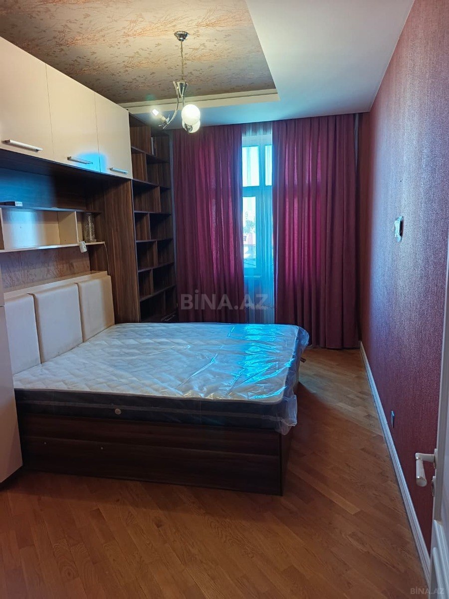 3 otaqlı Yeni tikili, Neftçilər m., Bakı