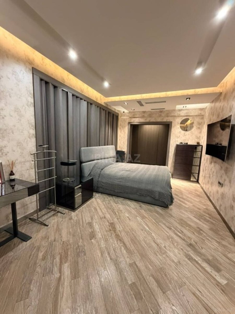 3 otaqlı Yeni tikili, Şah İsmayıl Xətai m., Bakı