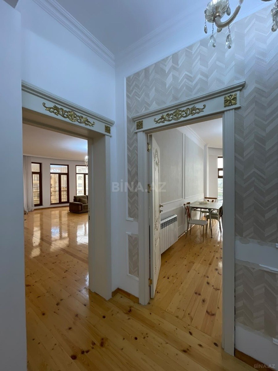 3 otaqlı Yeni tikili, Şah İsmayıl Xətai m., Bakı