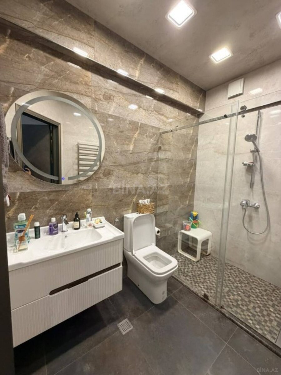 3 otaqlı Yeni tikili, Şah İsmayıl Xətai m., Bakı