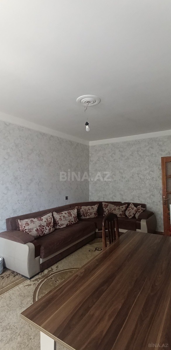 3 otaqlı Köhnə tikili, Əhmədli m., Bakı