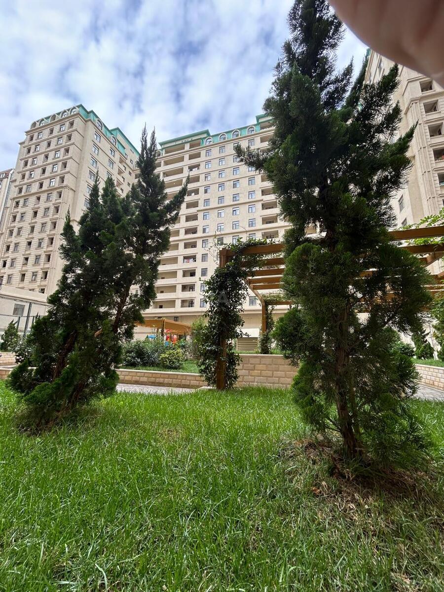 3 otaqlı Yeni tikili, 28 May m., Bakı