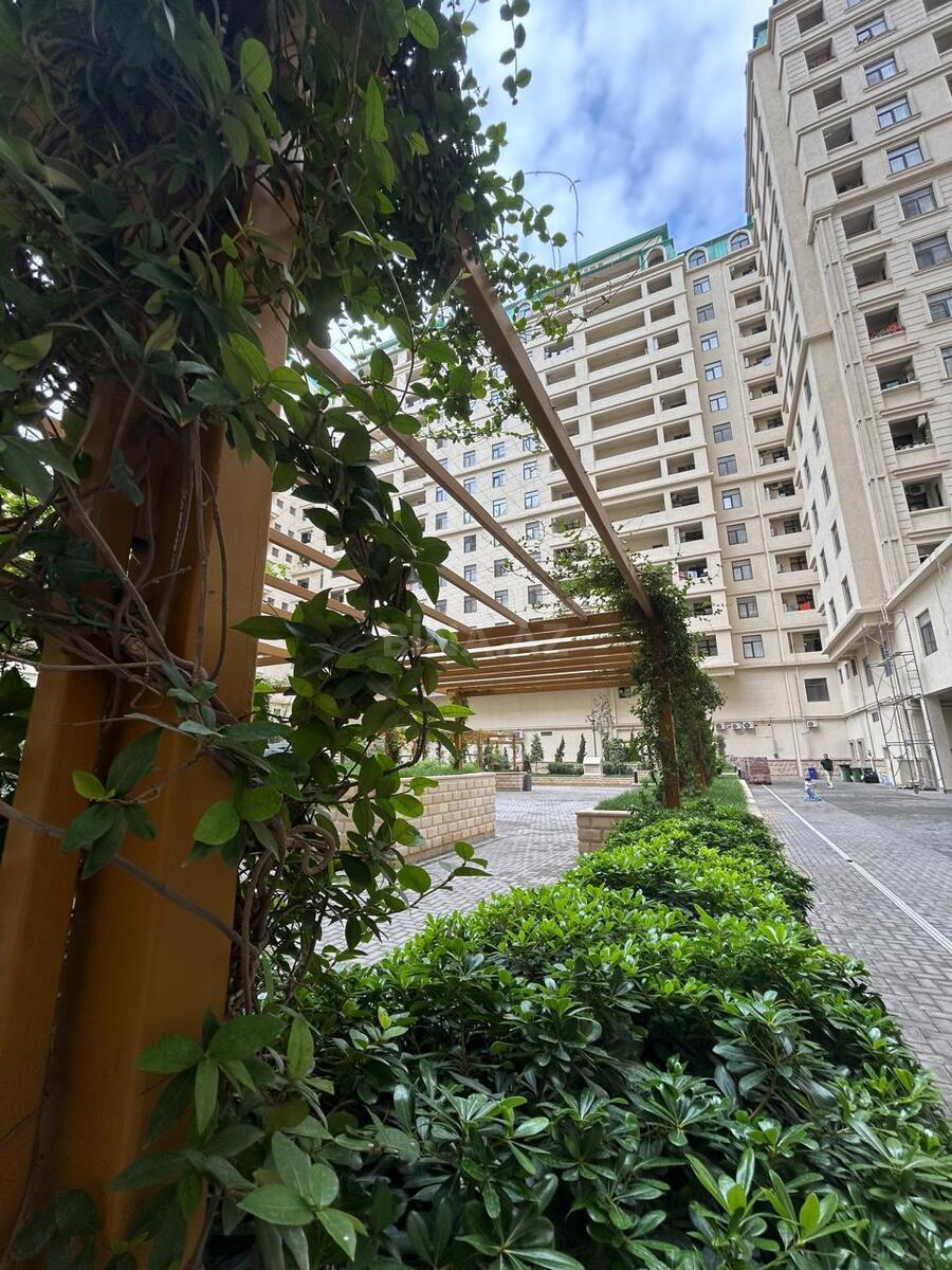 3 otaqlı Yeni tikili, 28 May m., Bakı