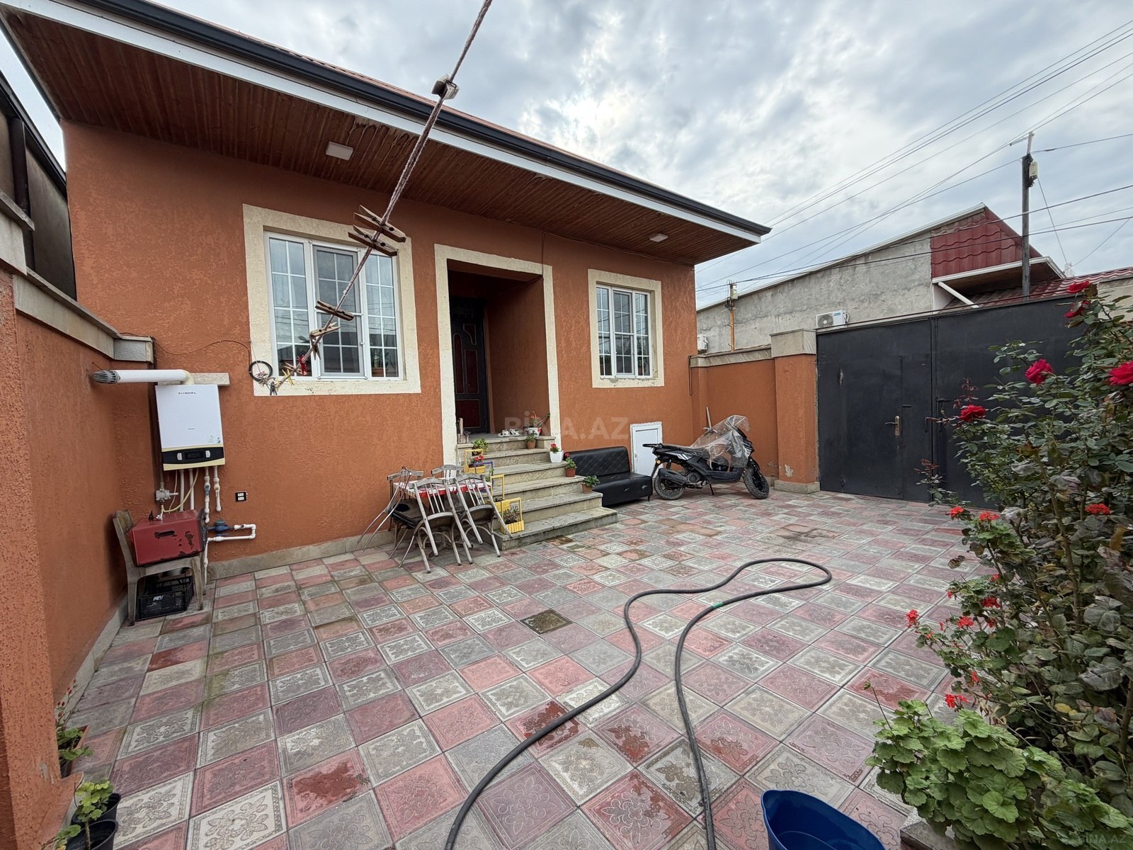 3 otaqlı Həyət evi/Bağ evi, Zabrat q., Bakı