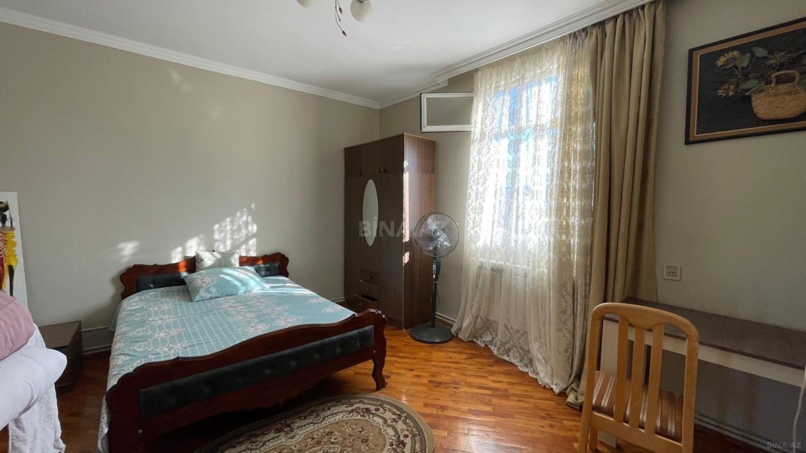 3 otaqlı Köhnə tikili, Sahil m., Bakı