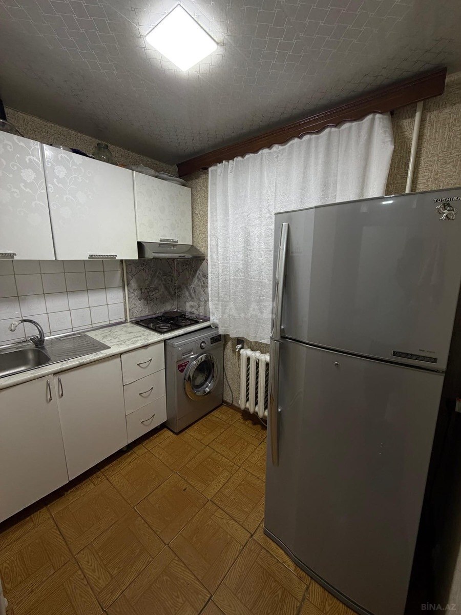 2 otaqlı Köhnə tikili, Xalqlar Dostluğu m., Bakı
