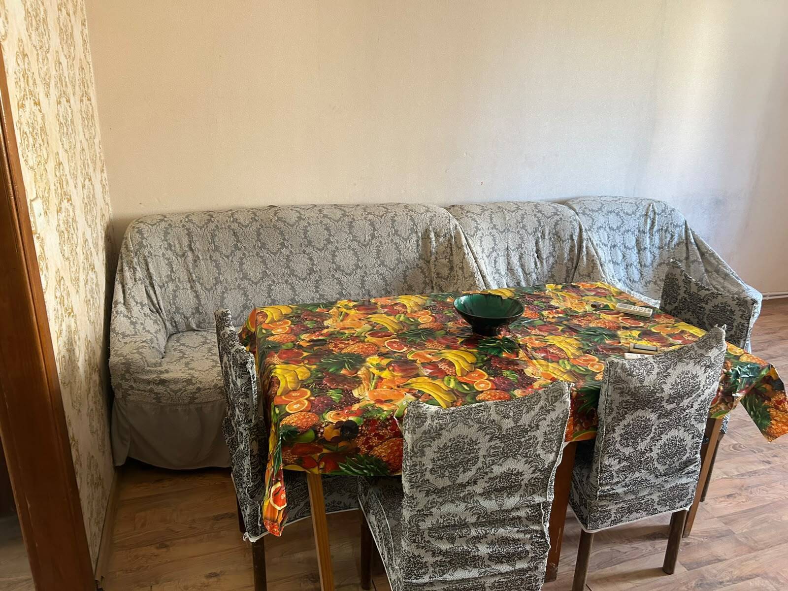 3 otaqlı Köhnə tikili, Dərnəgül m., Bakı