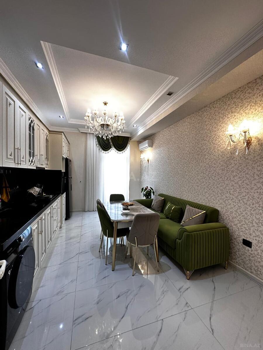 4 otaqlı Yeni tikili, Ağ şəhər q., Bakı
