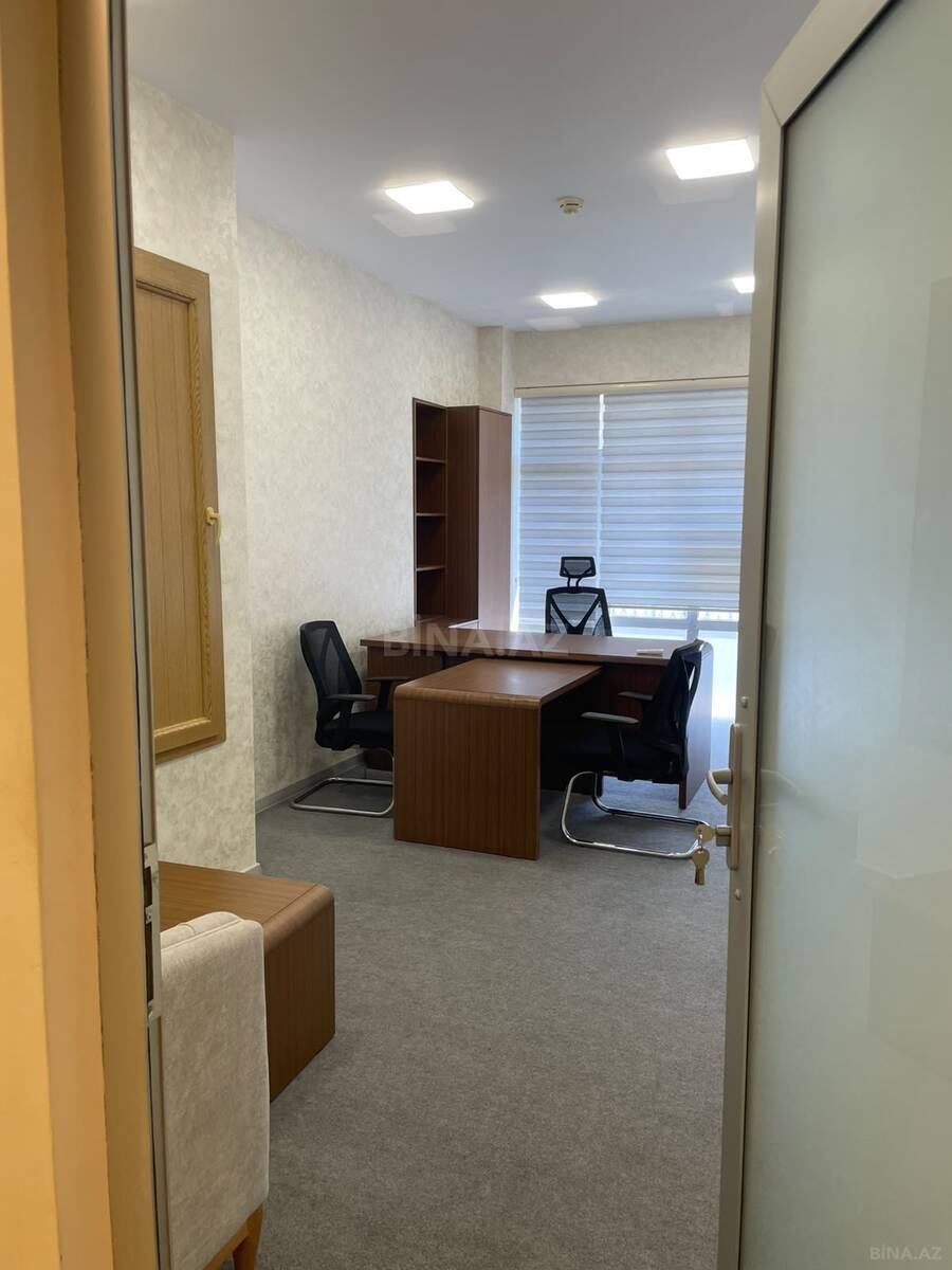 5 otaqlı Ofis, 8 Noyabr m., Bakı