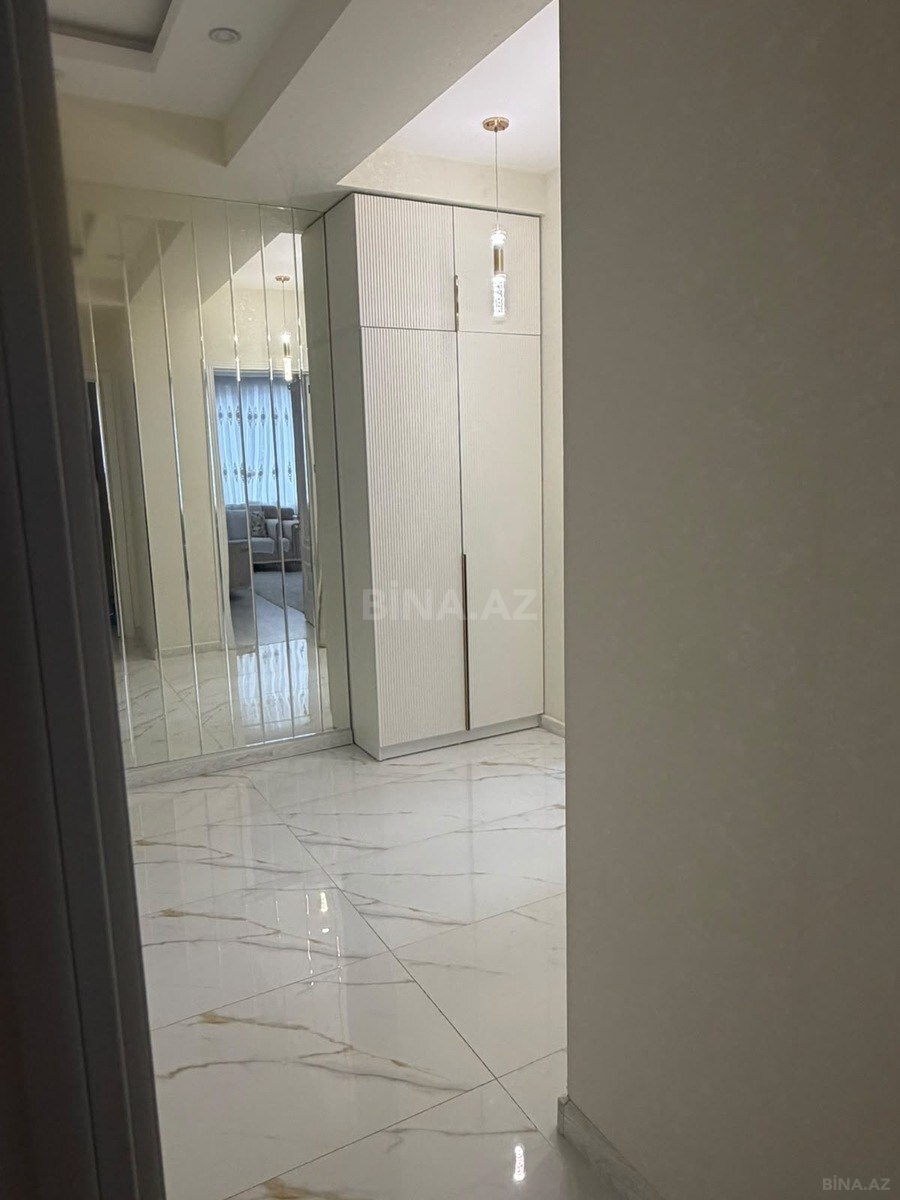 2 otaqlı Yeni tikili, 7-ci mikrorayon q., Bakı