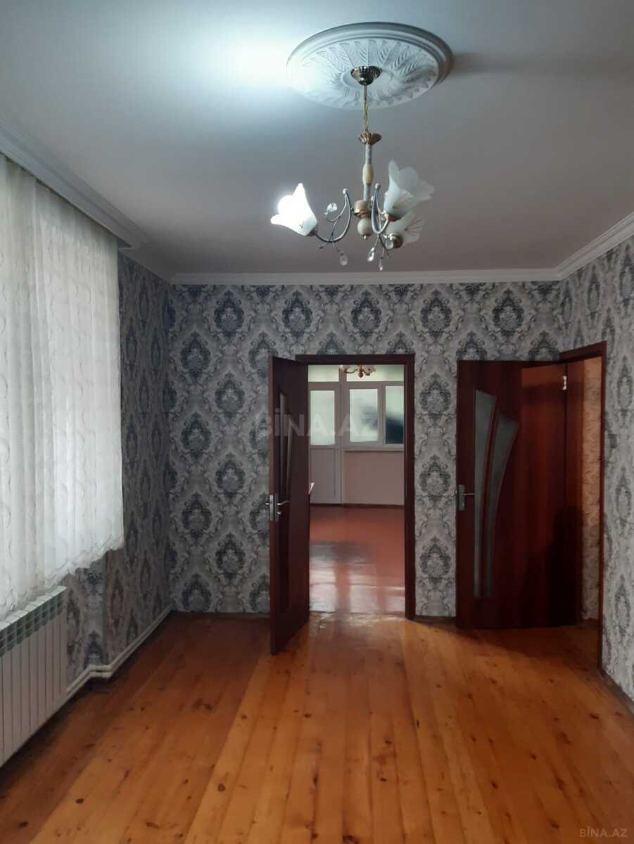 5 otaqlı Köhnə tikili, Sumqayıt