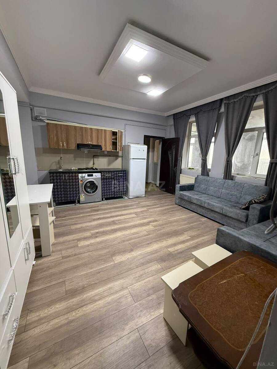 3 otaqlı Yeni tikili, Elmlər Akademiyası m., Bakı