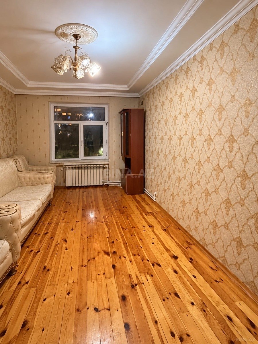 2 otaqlı Köhnə tikili, Həzi Aslanov q., Bakı