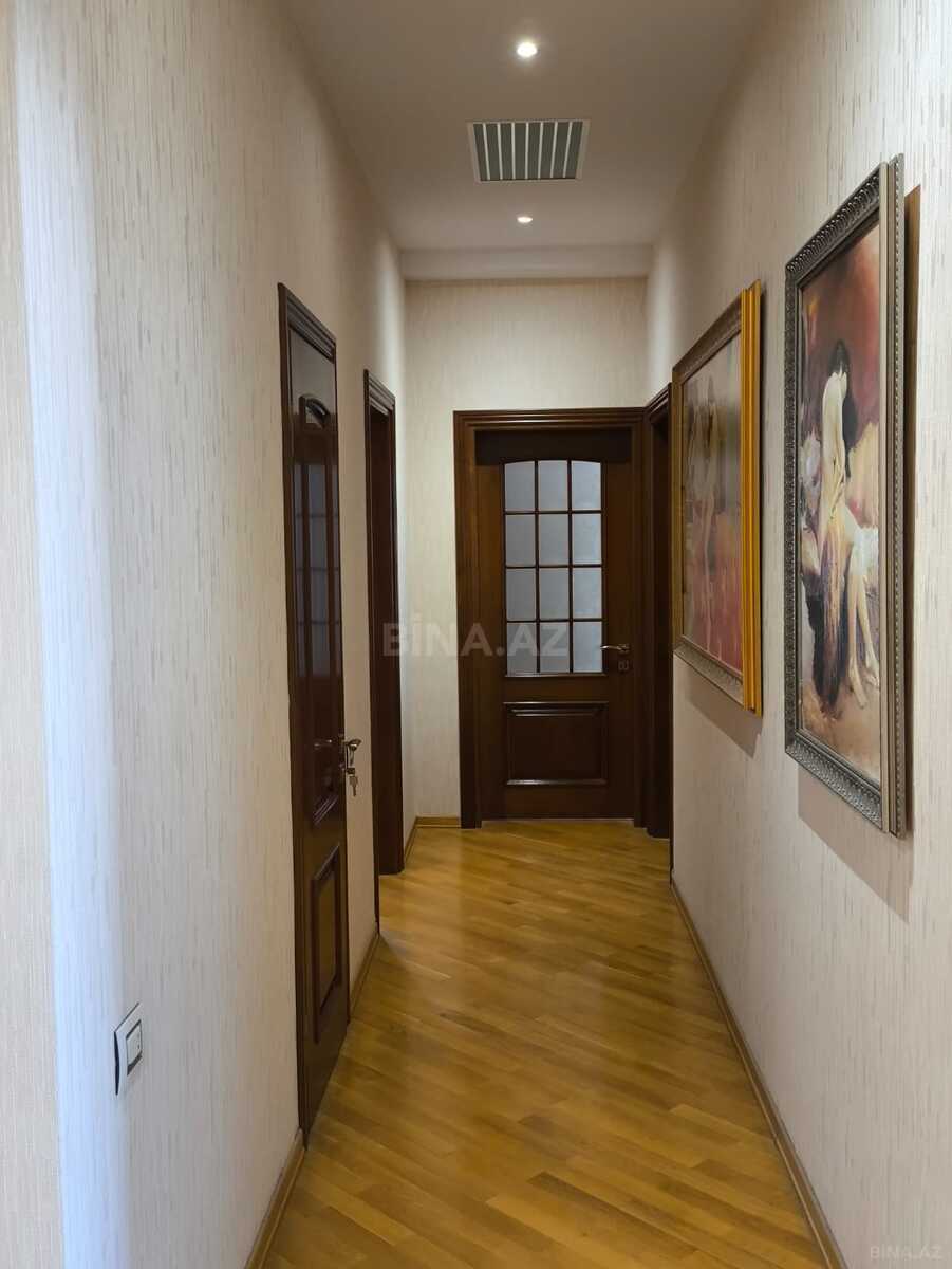 4 otaqlı Yeni tikili, 28 May m., Bakı