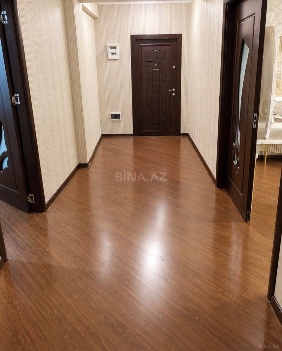 3 otaqlı Yeni tikili, İnşaatçılar m., Bakı