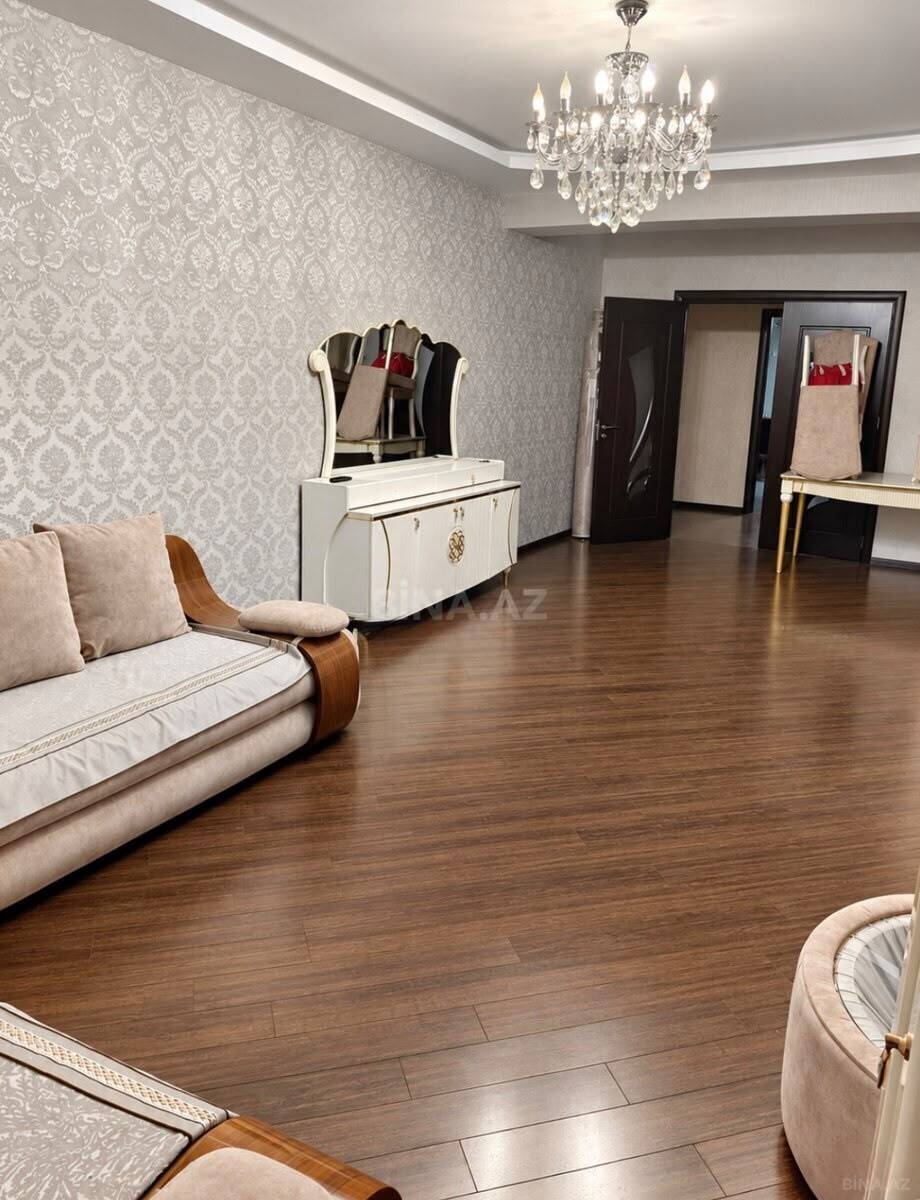 3 otaqlı Yeni tikili, İnşaatçılar m., Bakı