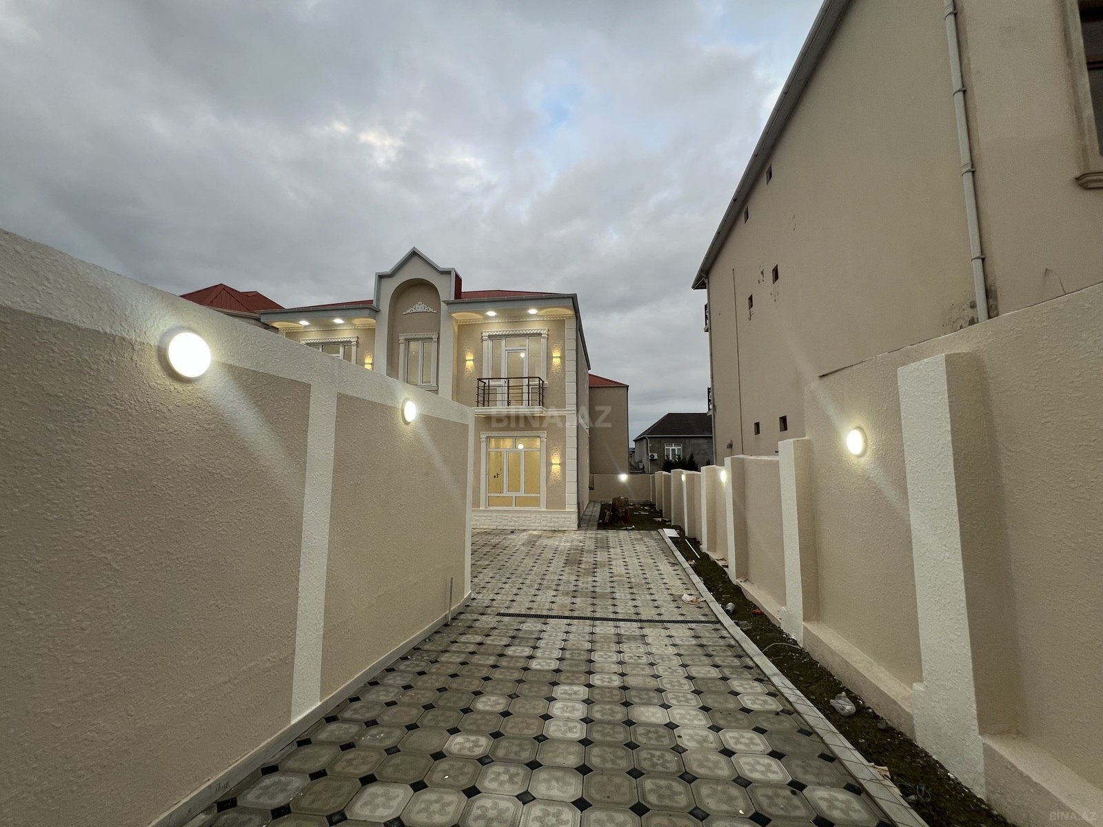 5 otaqlı Həyət evi/Bağ evi, Masazır q., Bakı