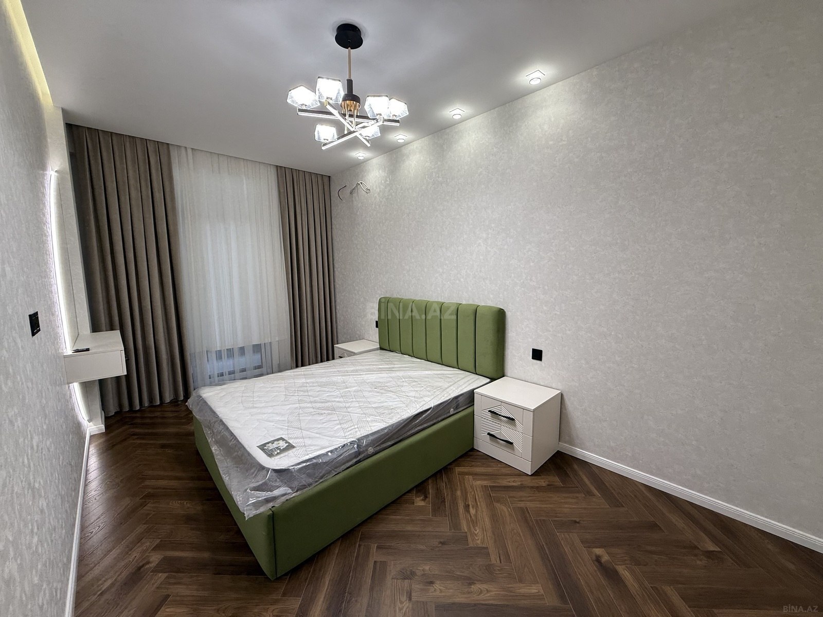 2 otaqlı Yeni tikili, Neftçilər m., Bakı