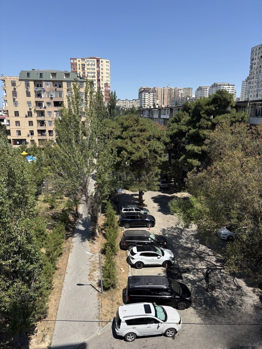 2 otaqlı Köhnə tikili, Həzi Aslanov m., Bakı